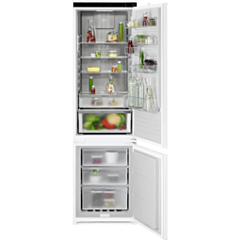 AEG NSC8M192DS 8000 Cooling 360° Integrated Fridge Freezer