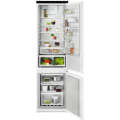 AEG OSC6M191ES No Frost Integrated Fridge Freezer