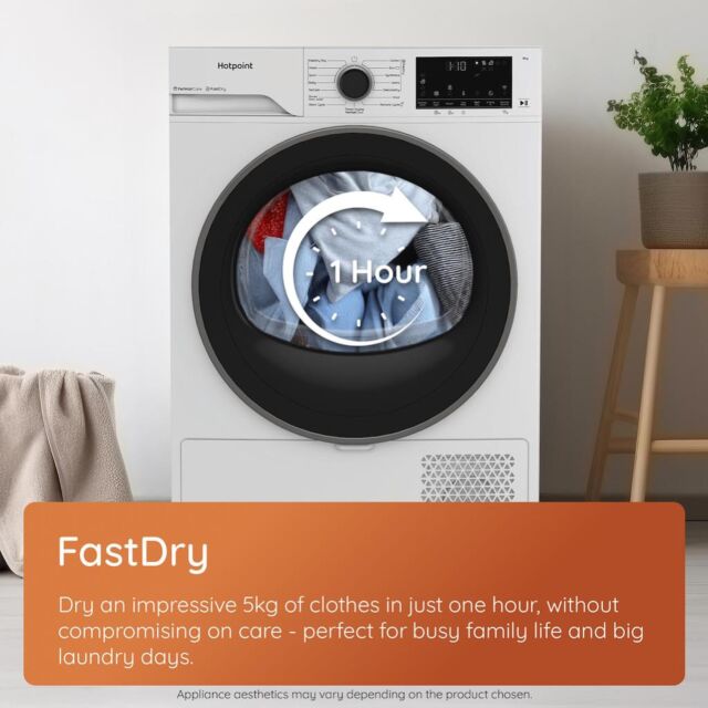 Hotpoint CHD94MBBSUK Fabric Care 9kg Heat Pump Tumble Dryer with HomeWhiz