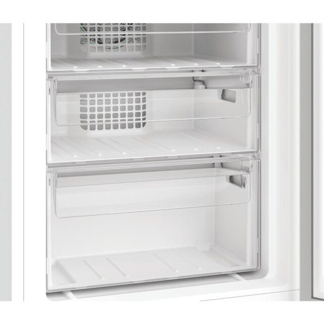 Hotpoint HPKS 1262B4 UK Integrated 50/50 Fridge Freezer