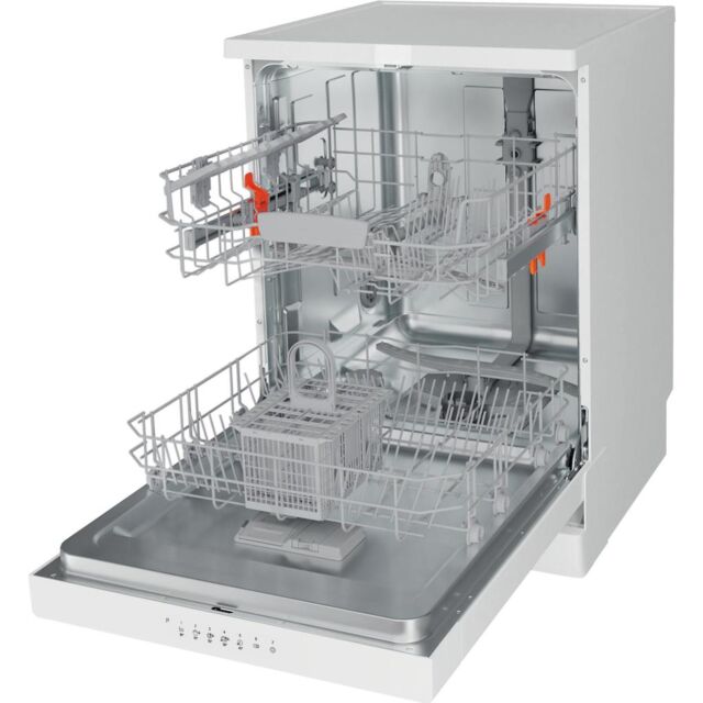 Hotpoint HP2FFC14BN6WUK Freestanding Full Size Dishwasher with Rapid Wash