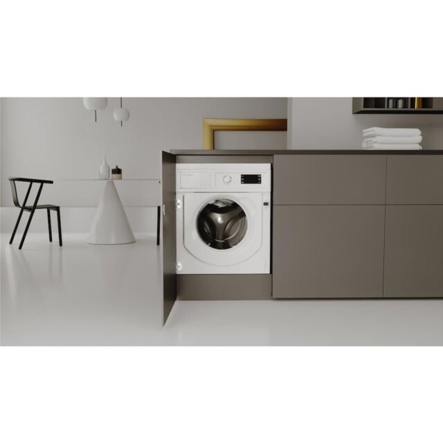 Whirlpool BI WMWG 81485 UK Built-In Washing Machine