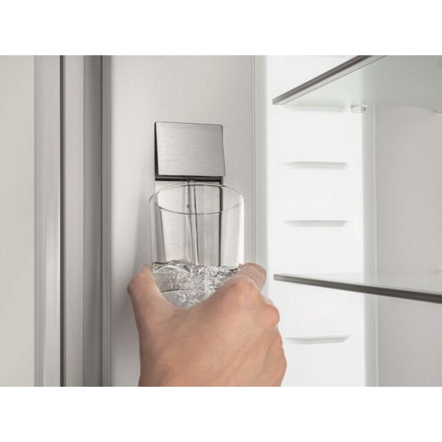 Liebherr IRBdi5180 Fully Integrated Larder Fridge