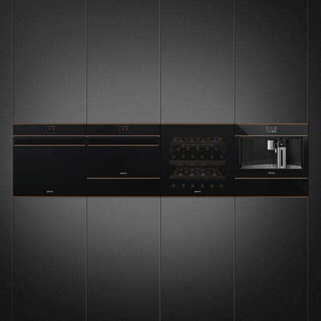Smeg CVI629NR3 60cm Dolce Stil Nove Integrated Wine Cooler