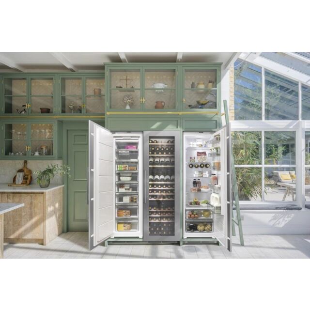 Caple RIL1796 In-column larder fridge