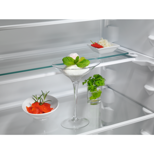 AEG TSC7M181DS 7000 Series Built-In NoFrost Fridge Freezer