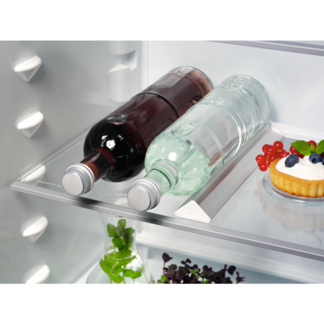 AEG NSC7G752ES Built-In Fridge Freezer