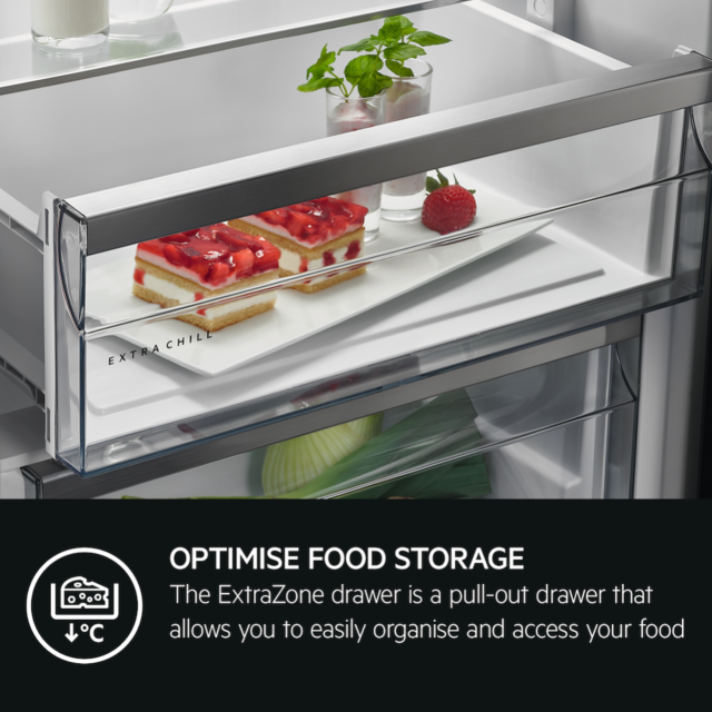 AEG TSC7M181DS 7000 Series Built-In NoFrost Fridge Freezer