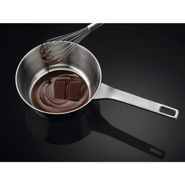 AEG SK85IM0XFB 6000 80cm MultipleBridge Induction Hob