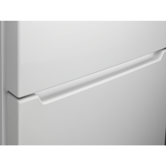 AEG ORC5S331EW 5000 Series Freestanding LowFrost Fridge Freezer